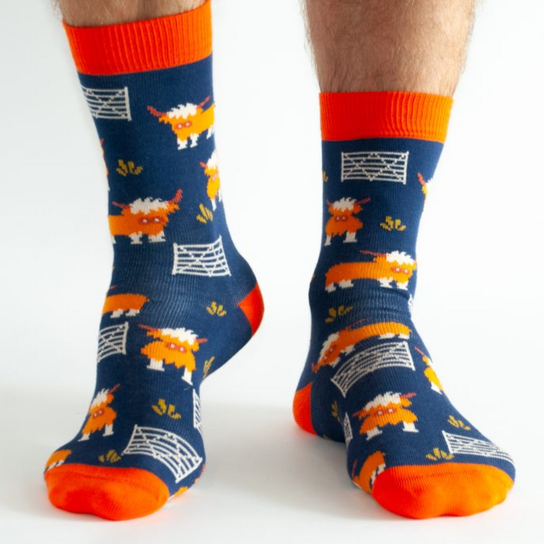 Doris & Dude Bamboo Socks - Navy Highland Cow UK size 7-11