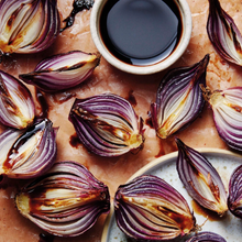 Eat Real Hummus Chips - Caramelised Onion and Balsamic Vinegar 45g