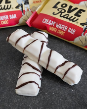 LoveRaw White Chocolate Cre&m Filled Wafer Bars 43g Viva! Shop